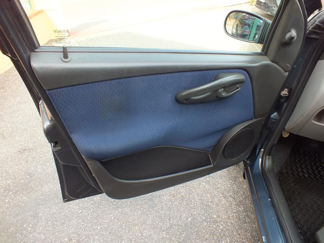 FIAT PUNTO CLASSIC 1.2i 16V UNIPROPRIETARIO