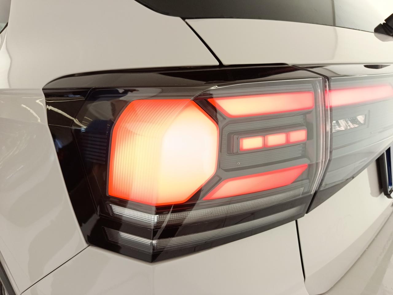 VOLKSWAGEN T-Cross - T-Cross 1.0 TSI Life