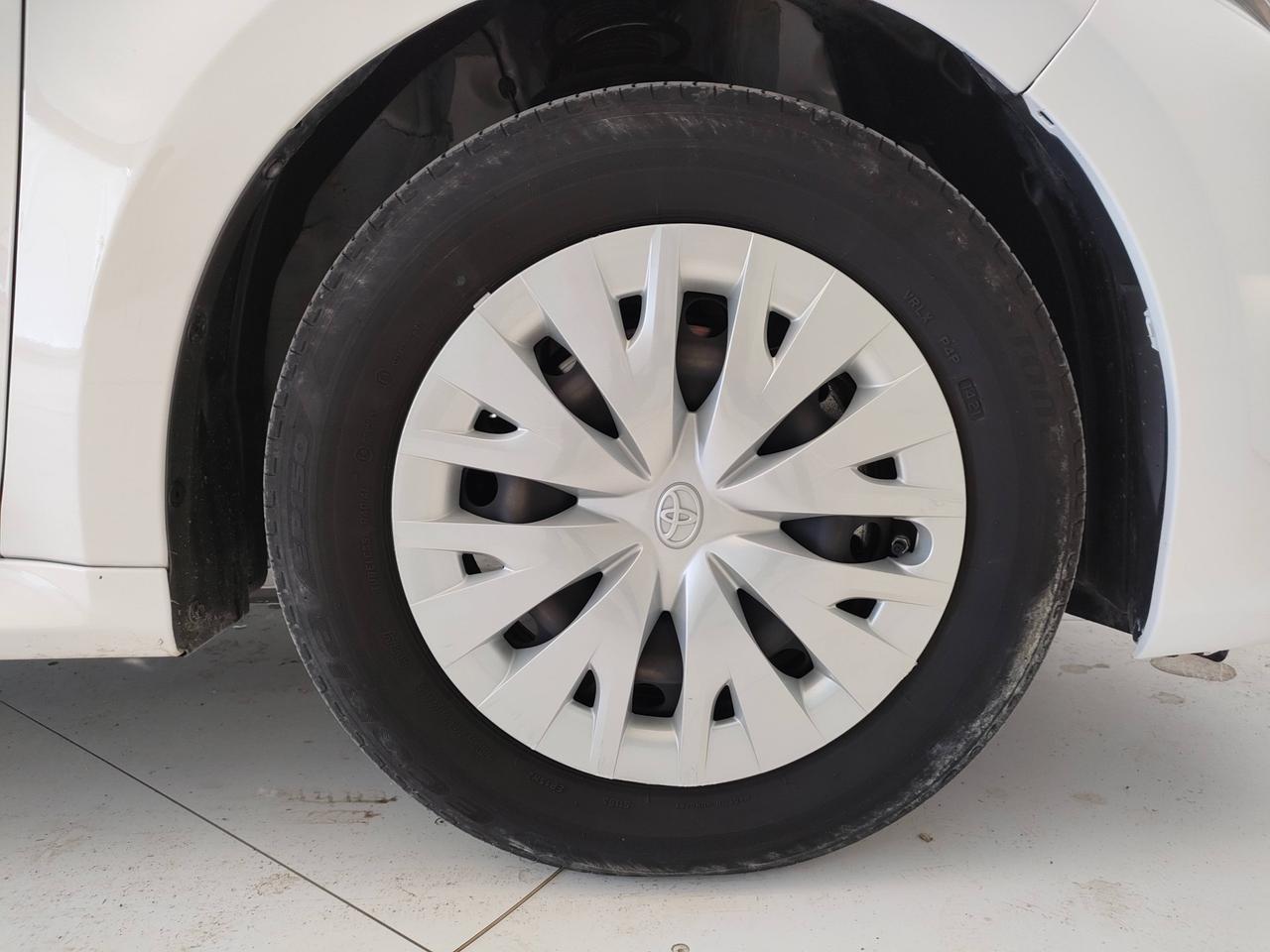 TOYOTA Yaris IV 2020 - Yaris 1.5h Active
