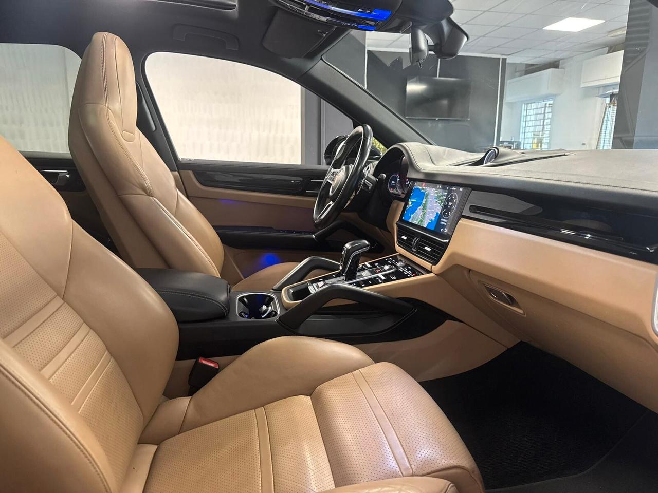 Porsche Cayenne 3.0 V6