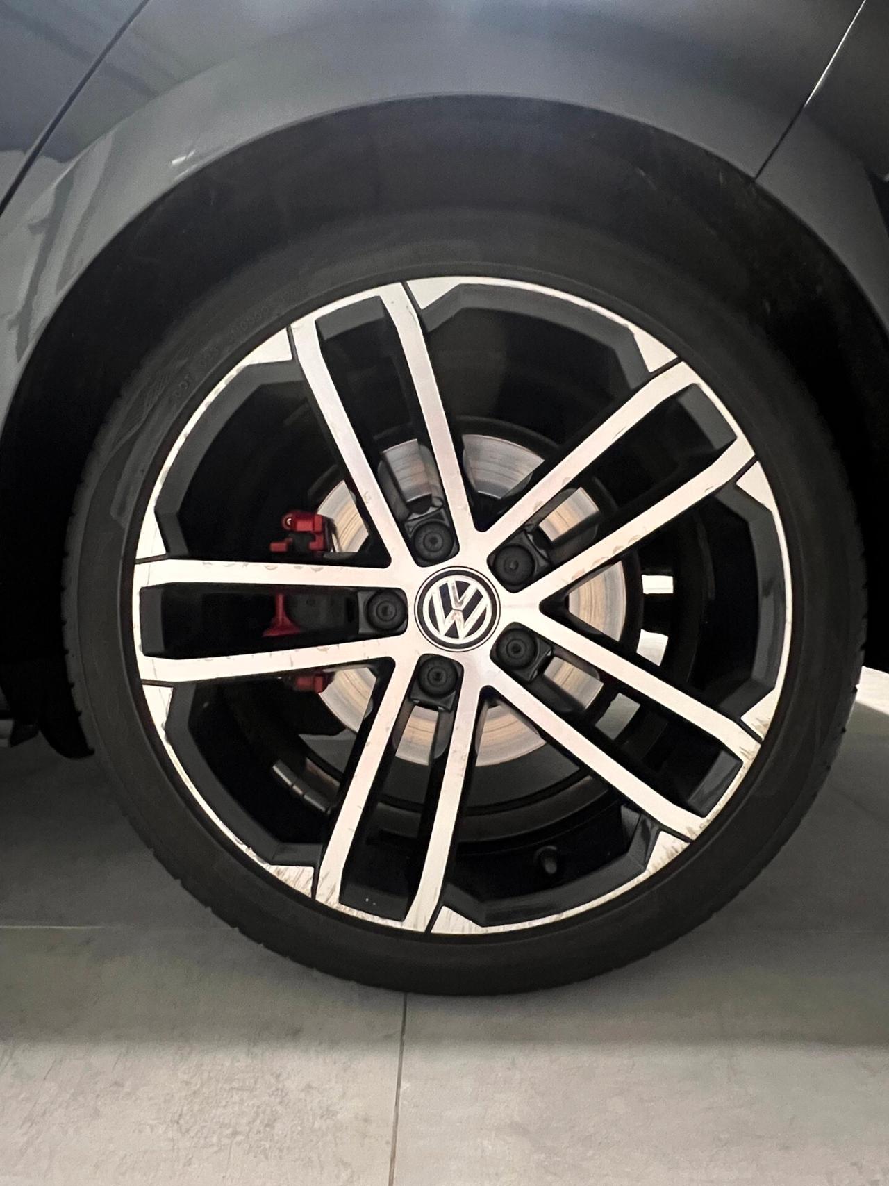 Volkswagen Golf GTD 2.0 TDI DSG 5p. 184 CV