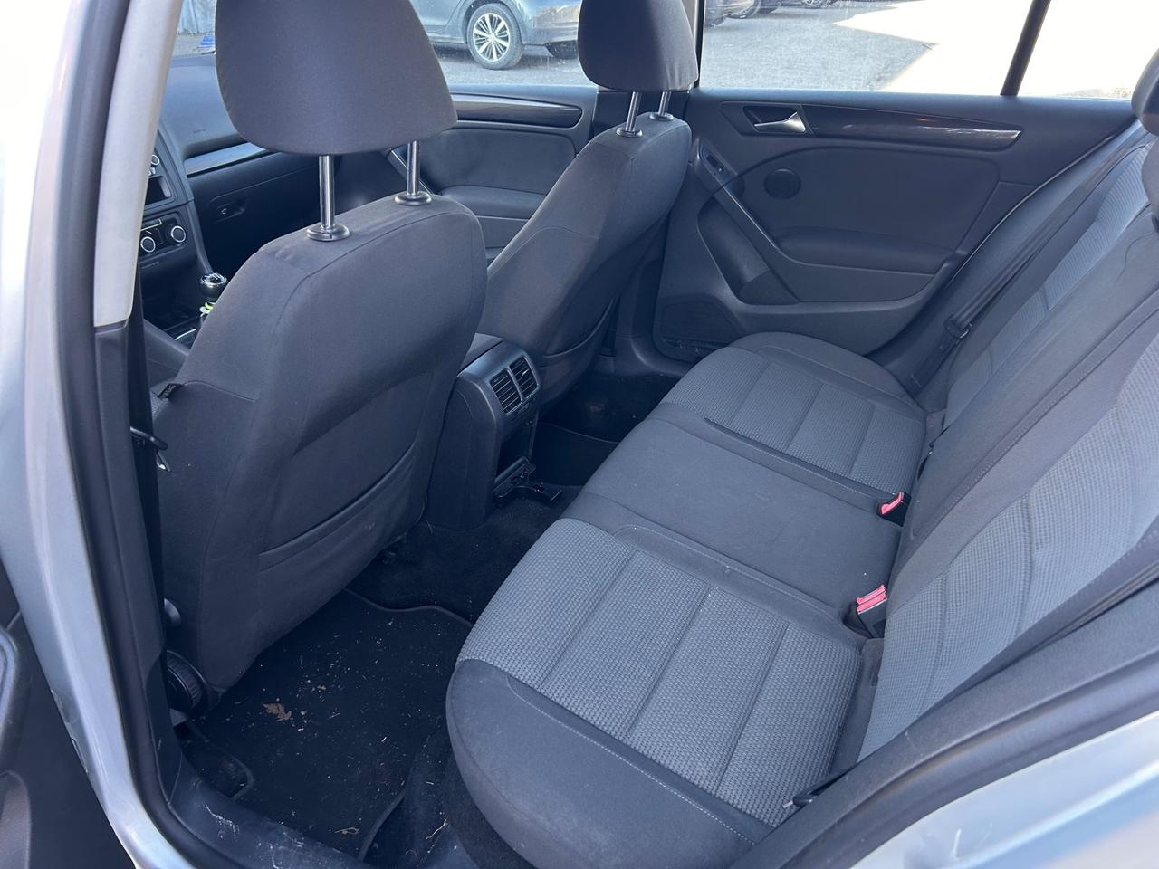 Volkswagen Golf 1200 tsi 105 cv leggi annuncio