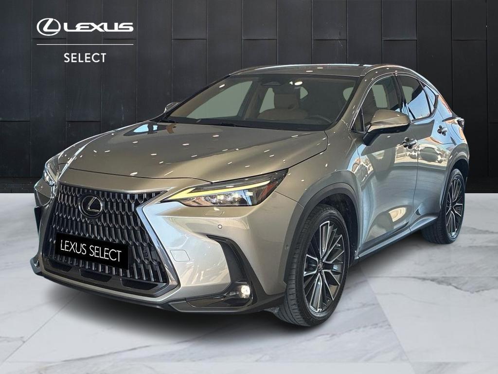 Lexus NX 2.5 plug-in Luxury 4wd e-cvt