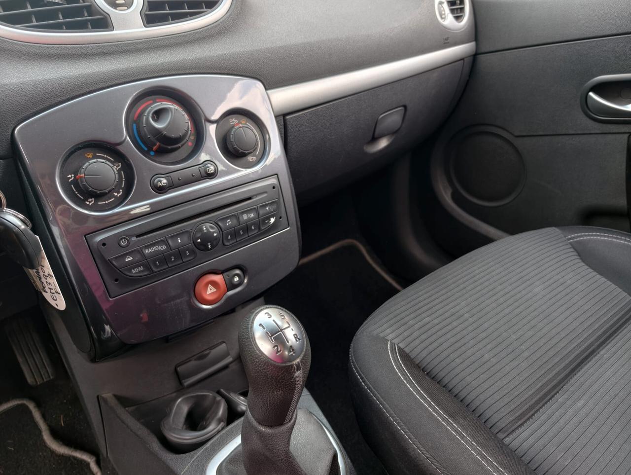 Renault Clio 1.2 16V 5 porte GPL Dynamique