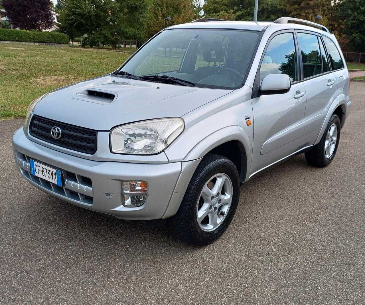Toyota RAV 4 RAV4 2.0 Tdi D-4D cat 5 porte Sol