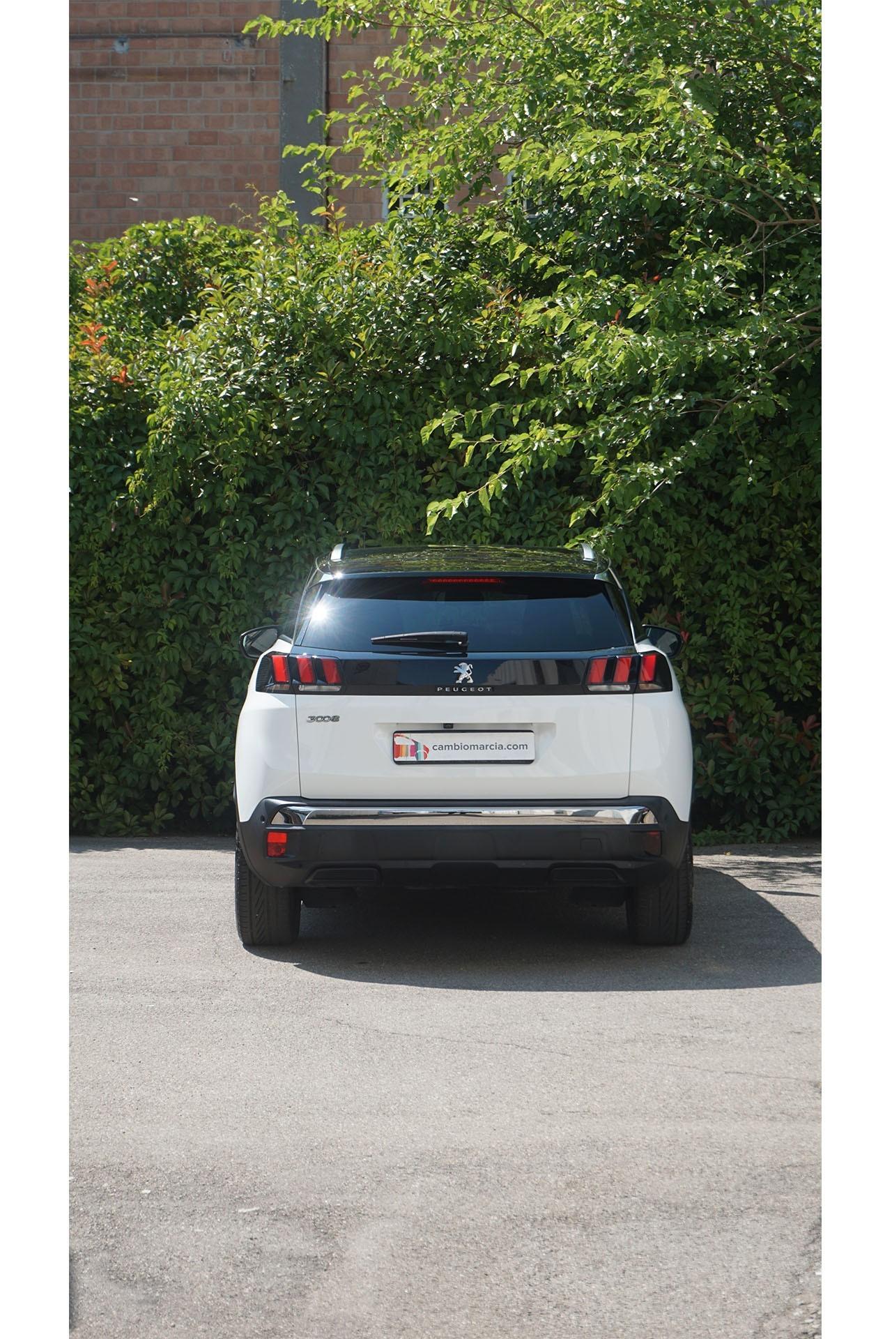 Peugeot 3008 BlueHDi 130 S&S Allure