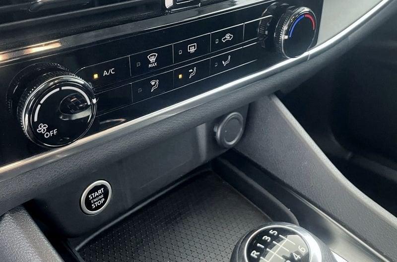 Nissan Qashqai MHEV 140 CV Visia