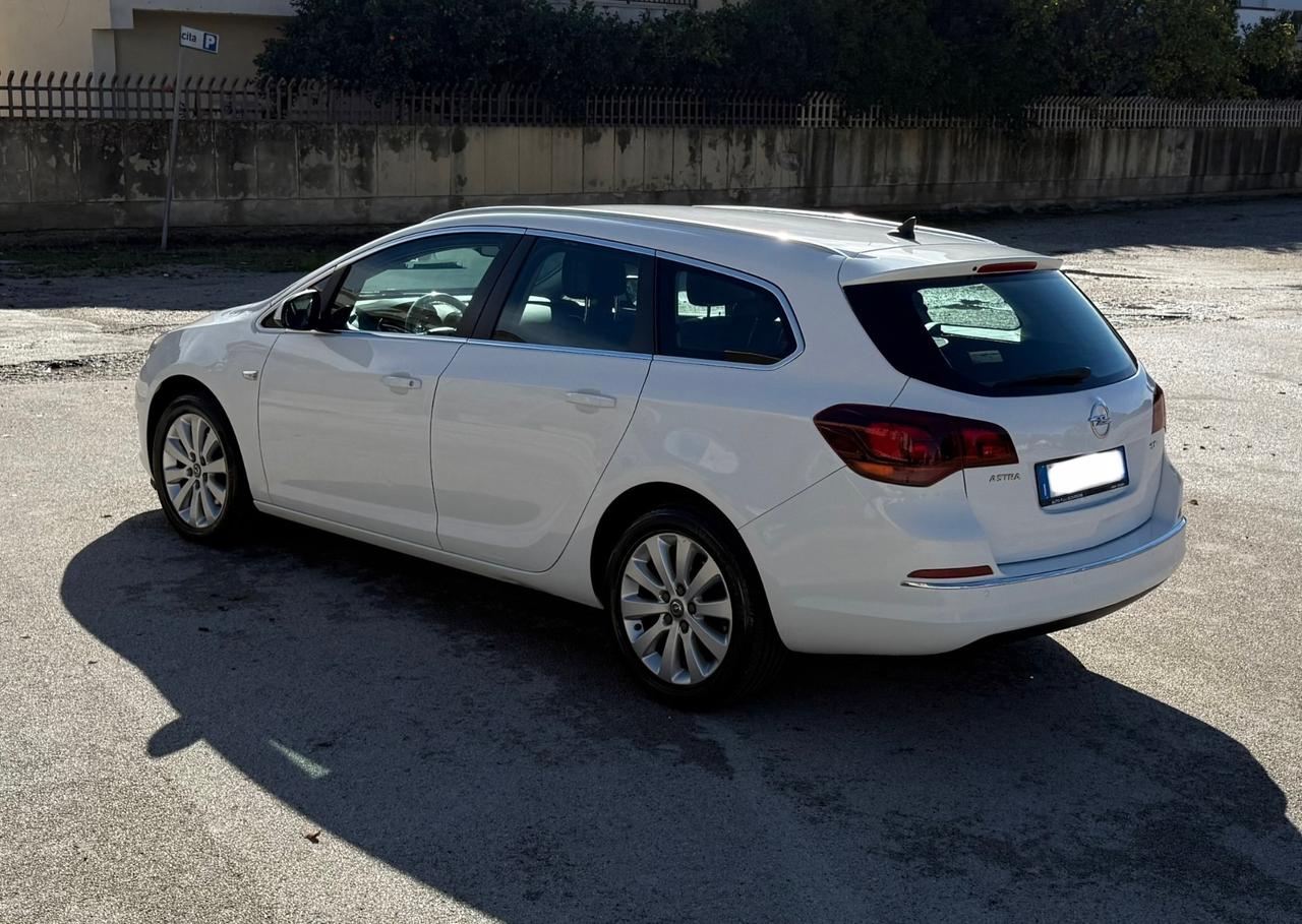 Opel Astra 1.6 CDTi Finanziaria senza busta paga