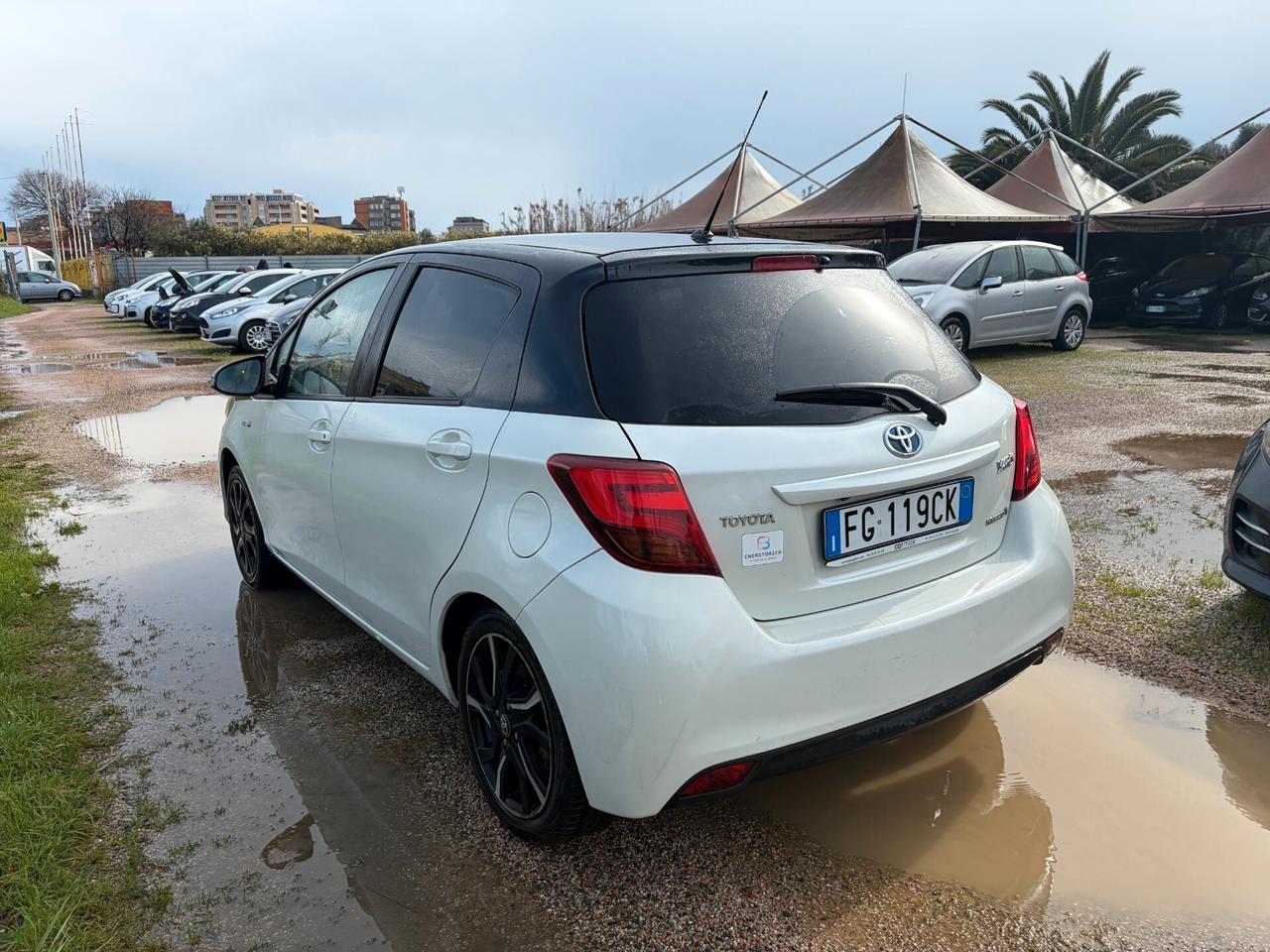 TOYOTA YARIS HYBRID 1.5 ANNO 2017 94.000 KM GARANTITA