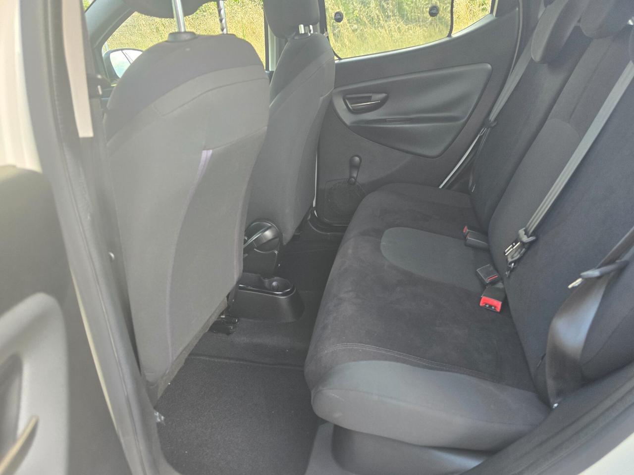 Lancia Ypsilon 1.2 Gpl