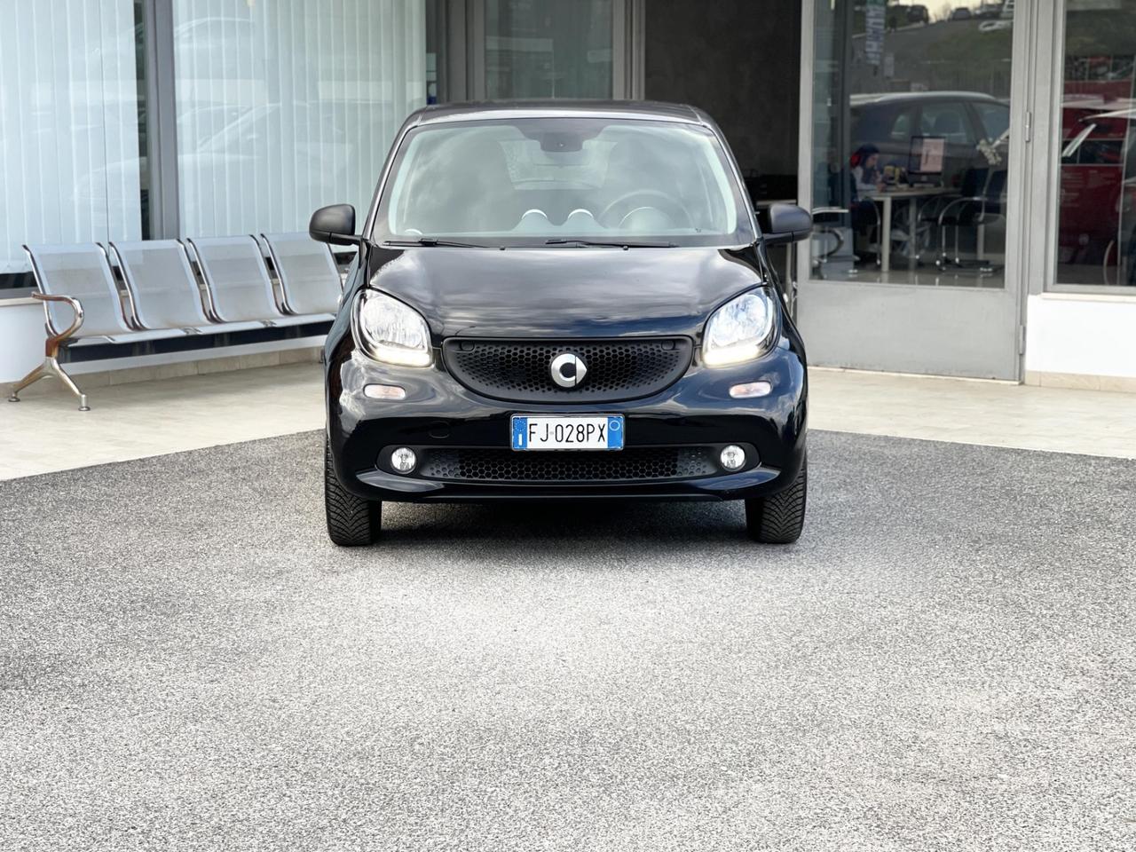Smart ForFour 1.0 Benzina 71CV E6 Neo - 2017