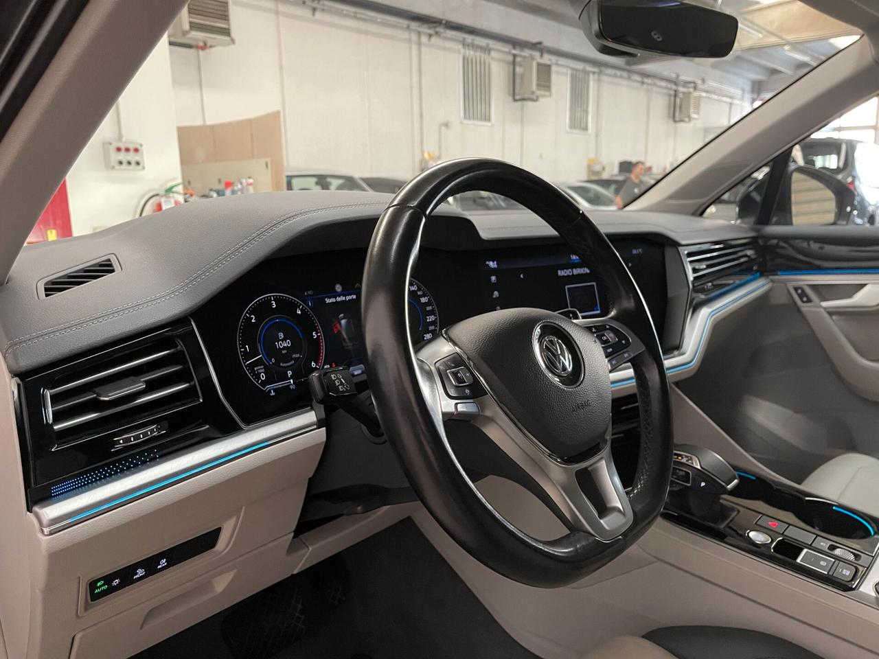 Volkswagen Touareg Advanced 3.0 V6 TDI 231cv tiptronic-Gancio Traino-LEGGI SOTTO