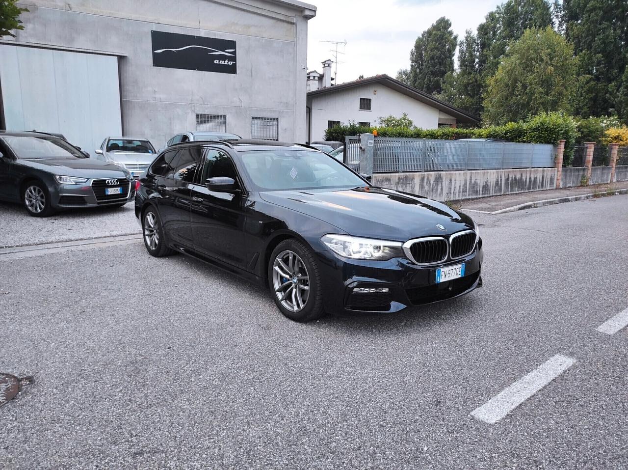 Bmw 530 530d xDrive M-sport EURO 6C TETTO PANORAMICO