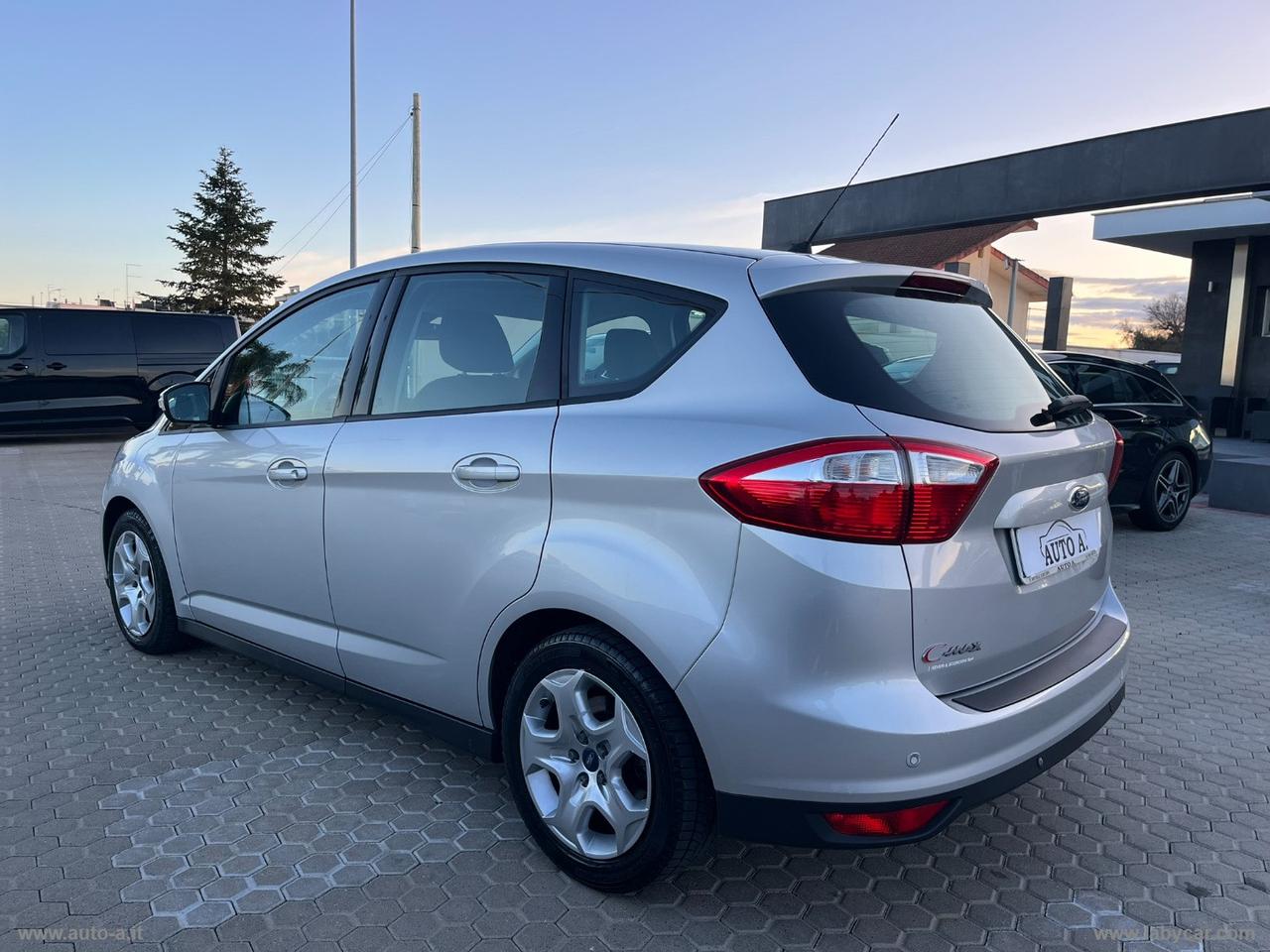 FORD C-Max 1.6 TDCi 95 CV Titanium