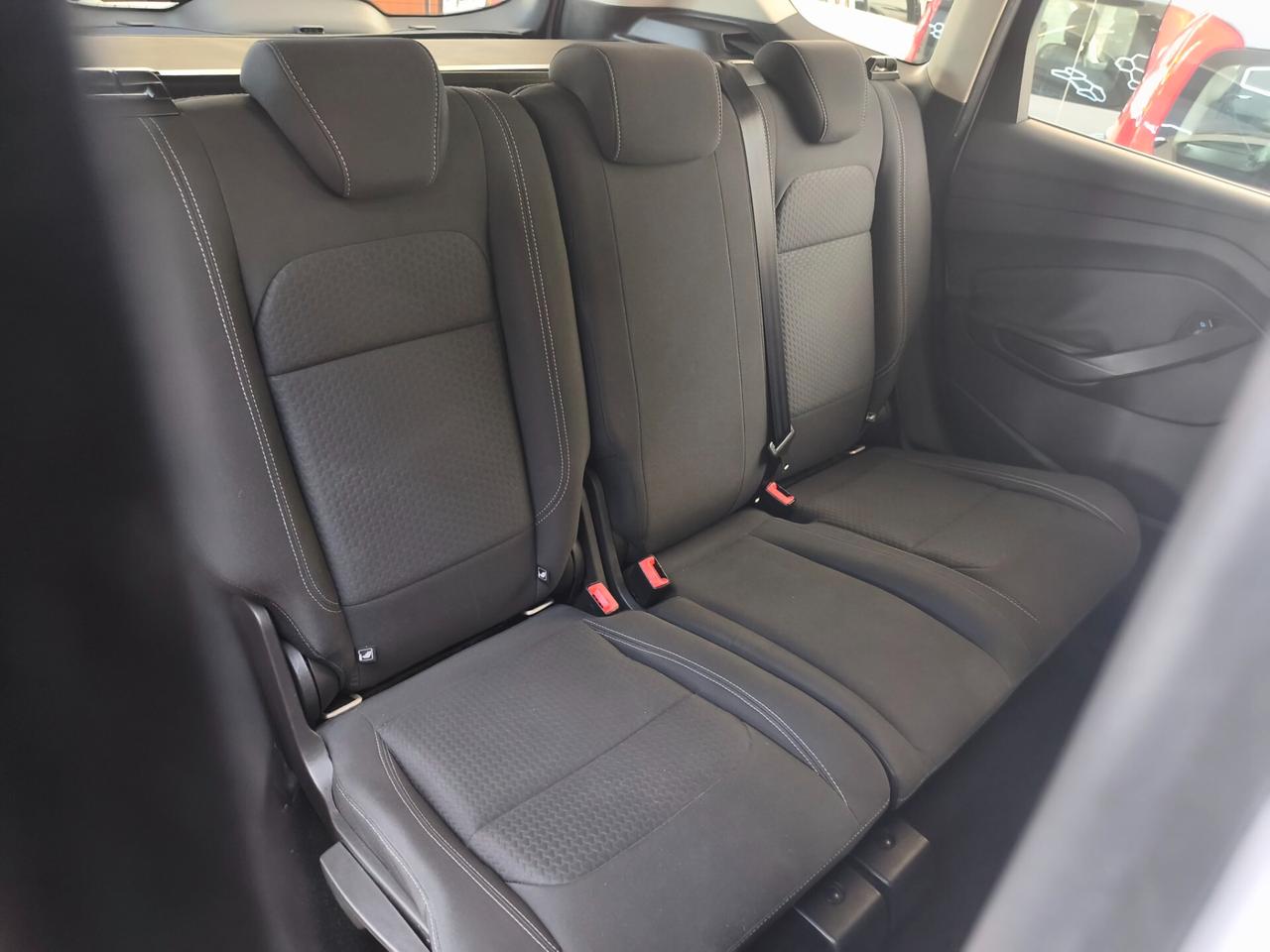 Ford Kuga 1.5 TDCI 120 CV Titanium