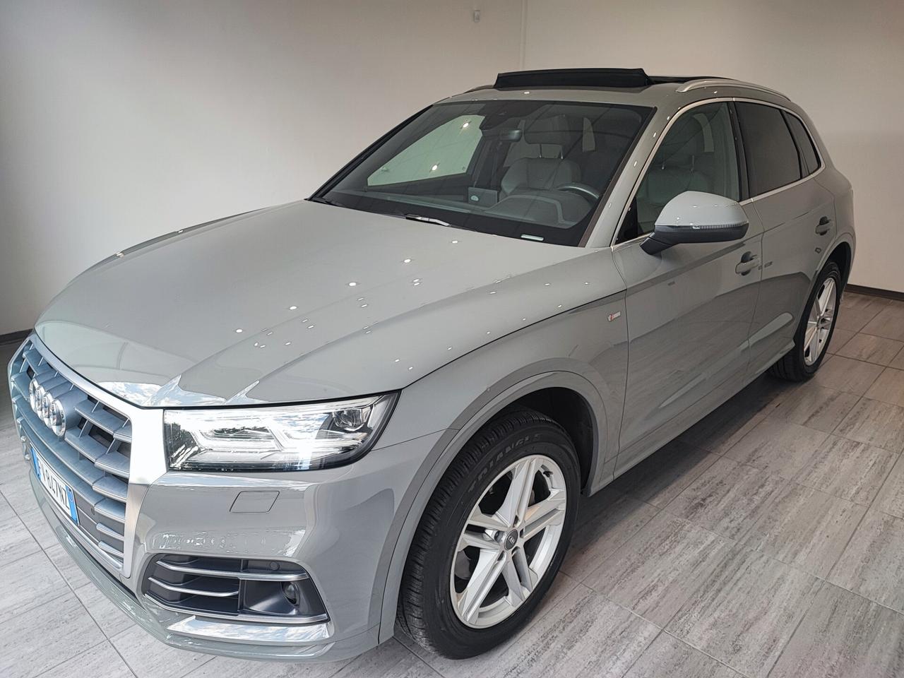 Audi Q5 40 TDI quattro S tronic line plus