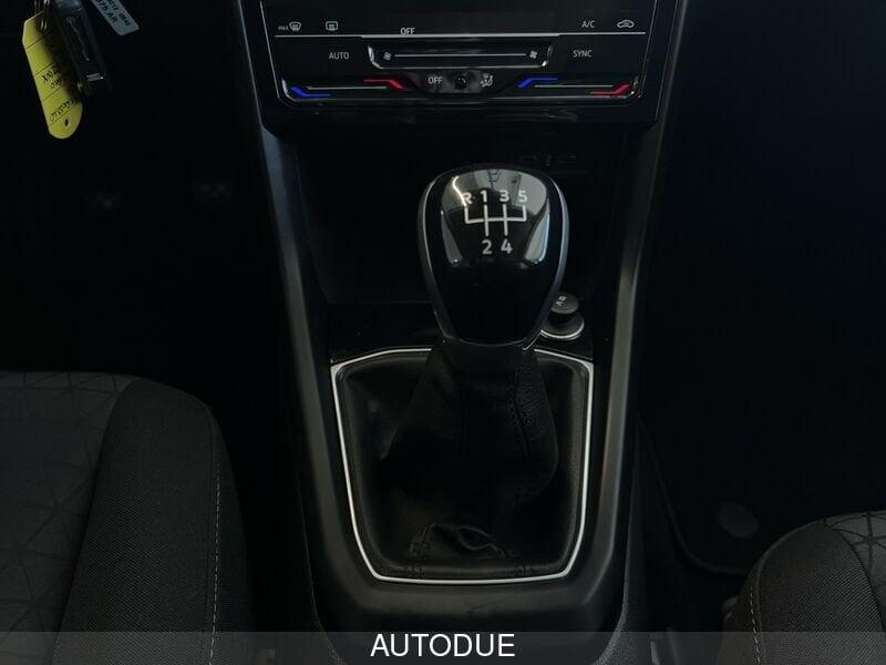 Volkswagen T-Cross 2019 1.0 tsi Style 95cv