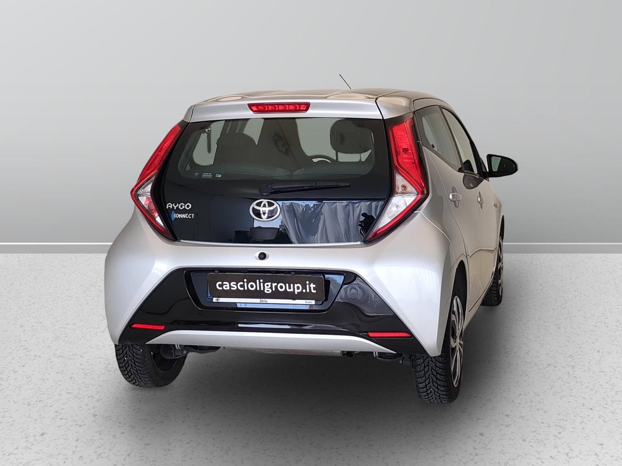 TOYOTA Aygo II 2018 5p - Aygo 5p 1.0 x-play 72cv