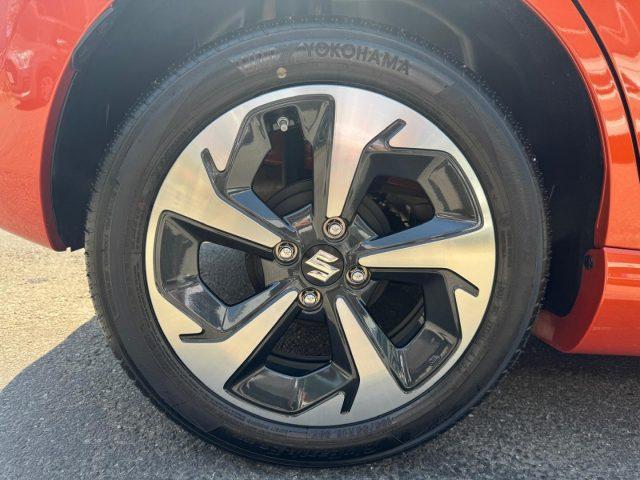 SUZUKI Swift 1.2 Hybrid CVT Top