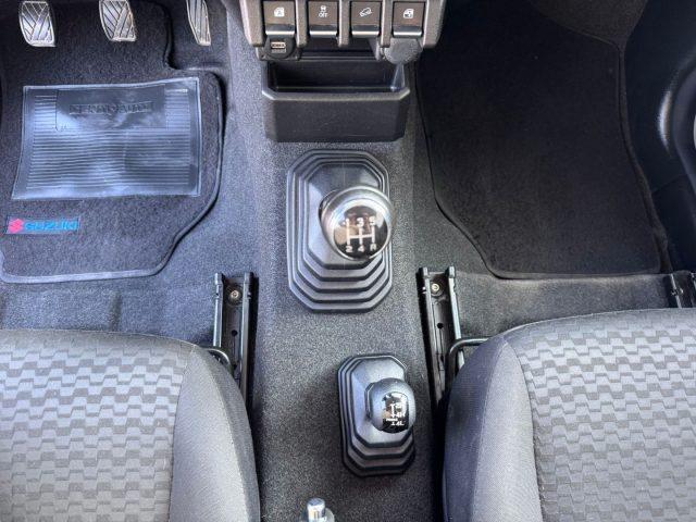 SUZUKI Jimny JIMNY 1.5 VETTURA 4 POSTI ITALIANO OK neopatentato