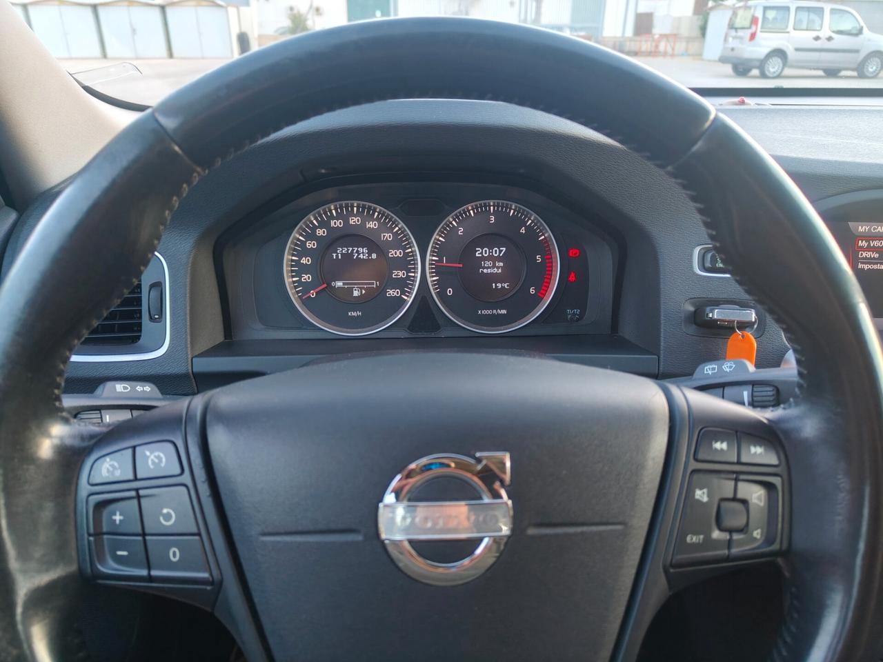 Volvo V60 D2 1.6 Momentum