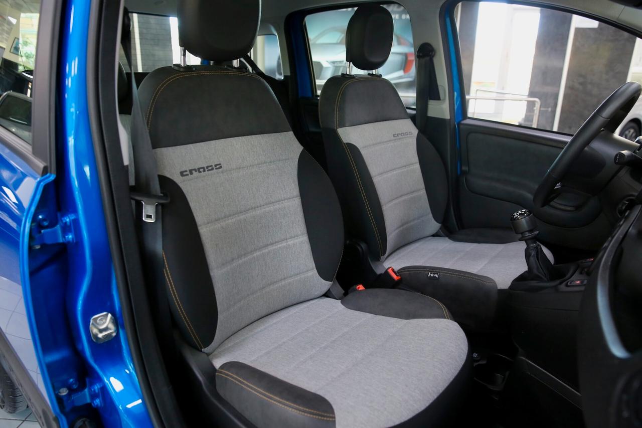 Fiat Panda Cross 1.0 FireFly Hybrid
