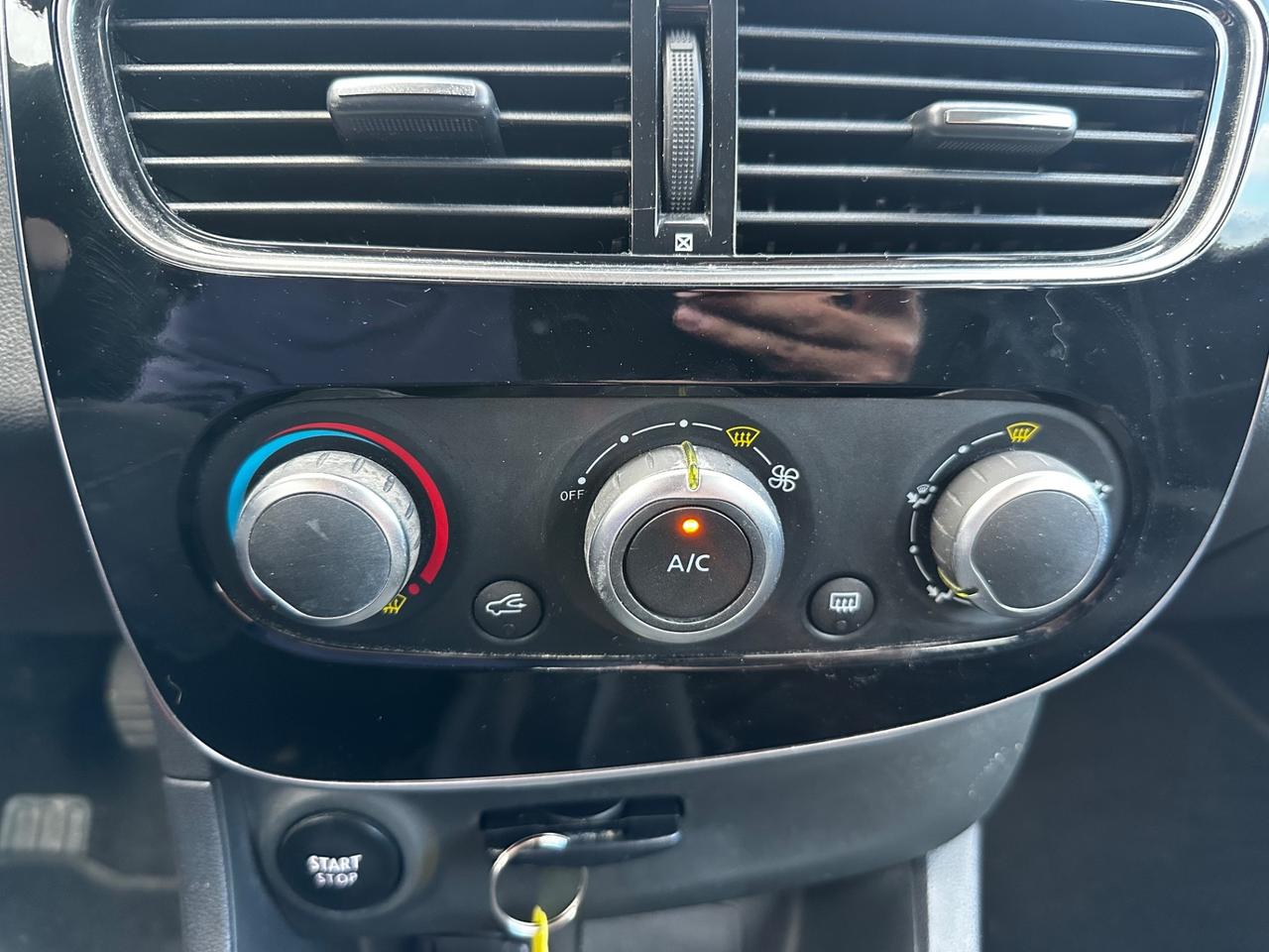 Renault Clio dCi 8V 90CV Start&Stop 82gr 5 porte Energy EcoBusiness