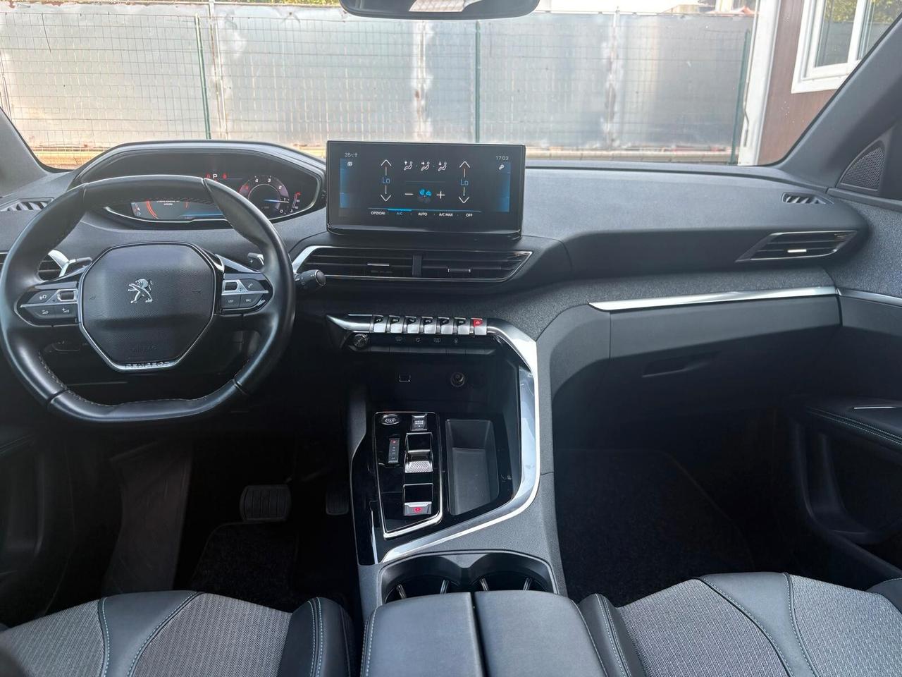 Peugeot 3008 BlueHDi 130 S&S EAT8 Allure
