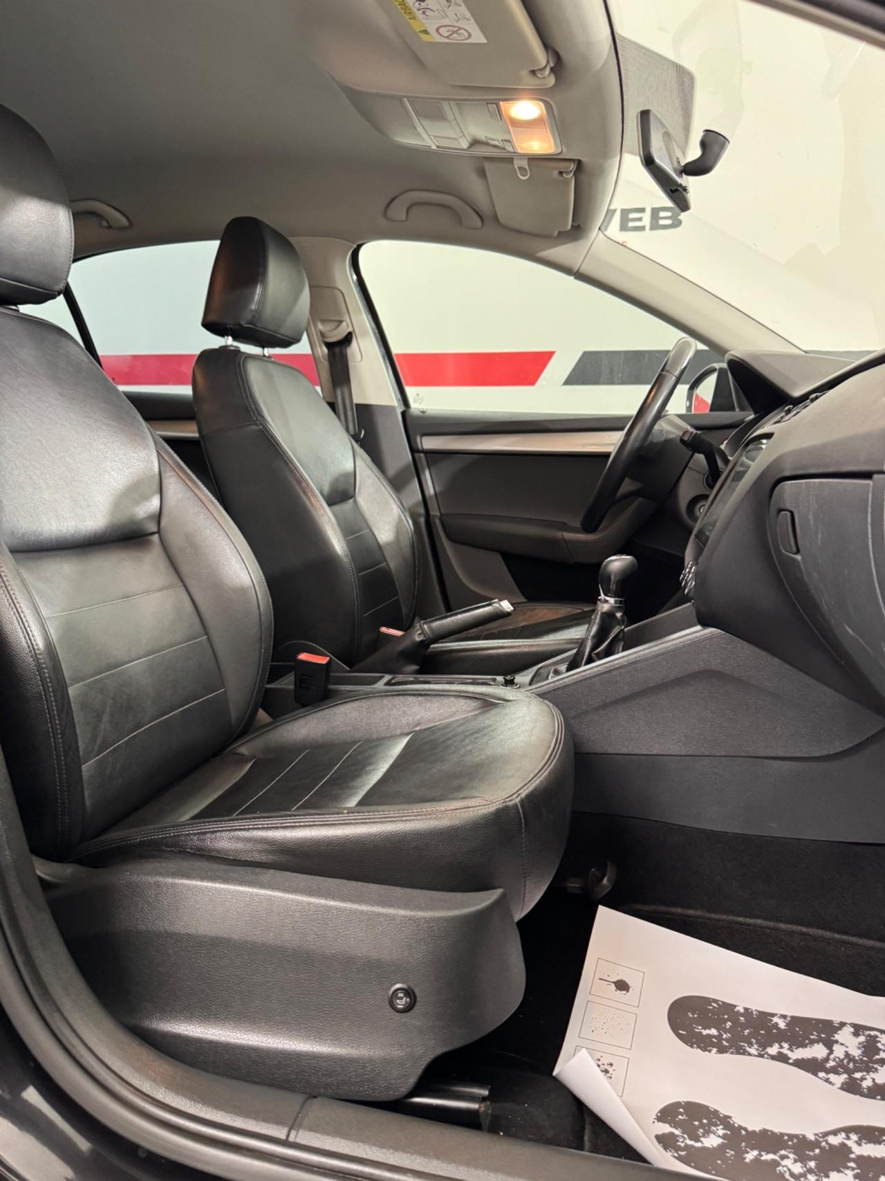Skoda Octavia 1.6 TDI CR 90 CV Active