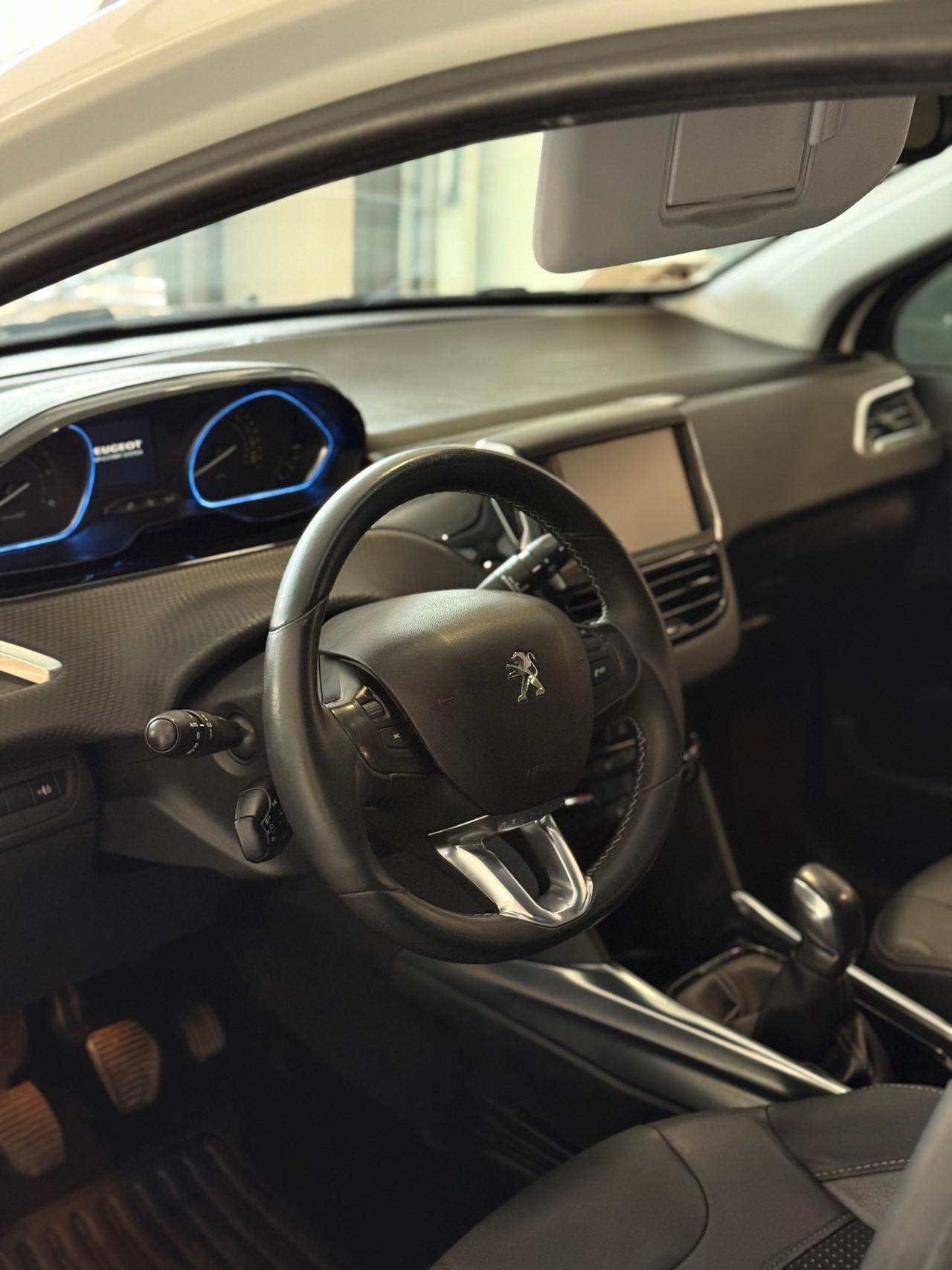 Peugeot 2008 1.6 e-HDi 92 CV Stop&Start Allure