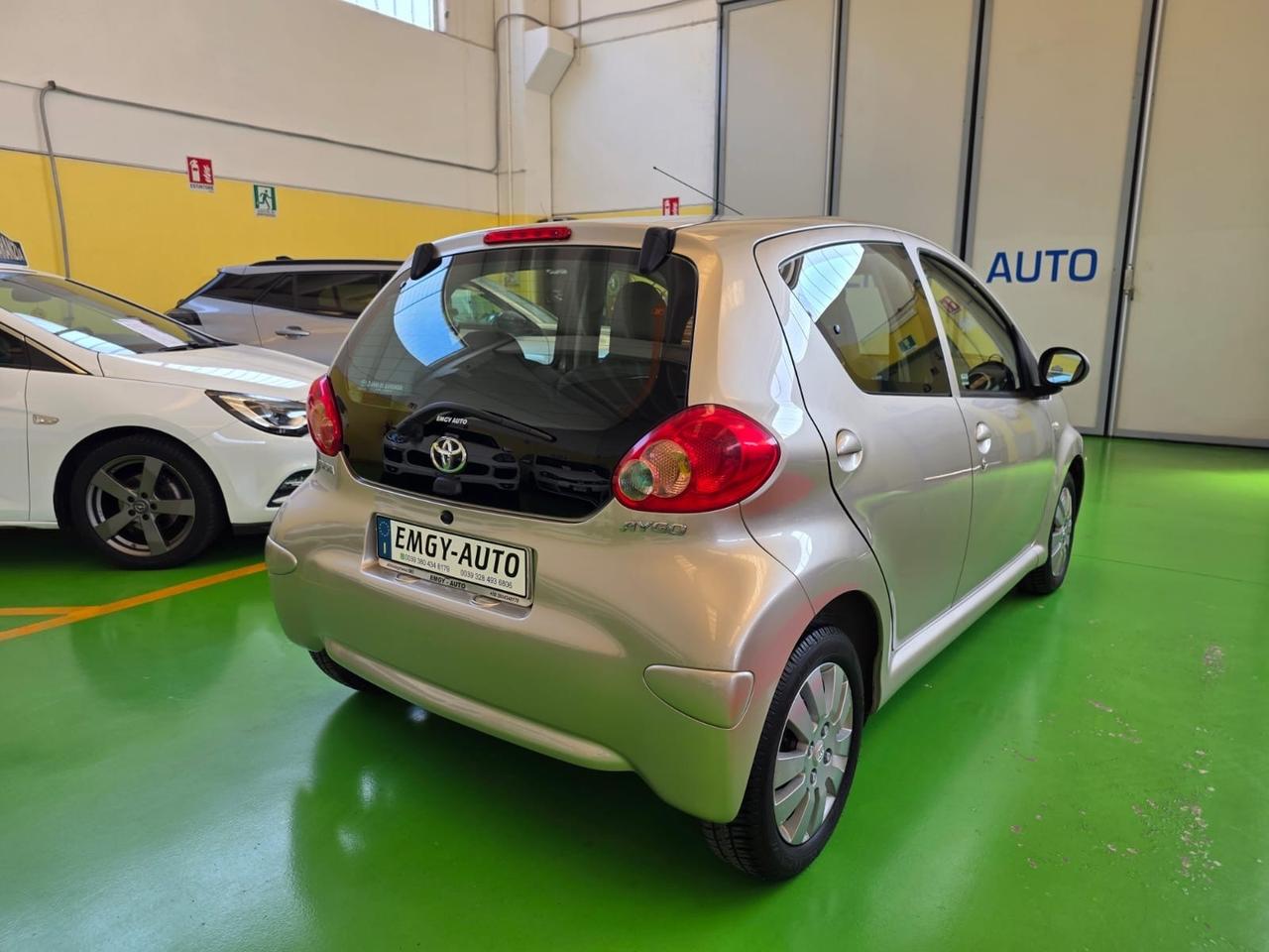 Toyota Aygo 1.0 12V 5 p. Neopatentati
