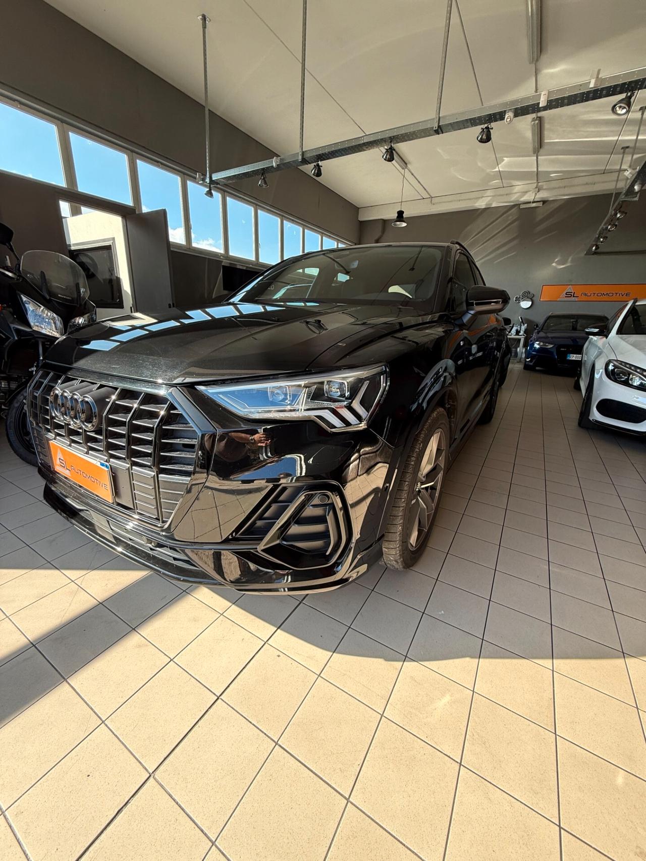 Audi Q3 40 TFSI quattro S tronic line edition