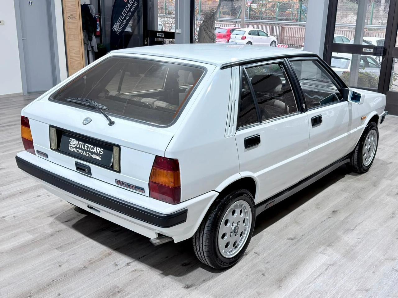 LANCIA DELTA 1.6I.E. TURBO HF 140CV ASI TETTO APRIBILE
