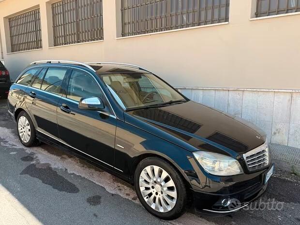 Mercedes-benz C 220 CDI BlueEFFICIENCY Elegance
