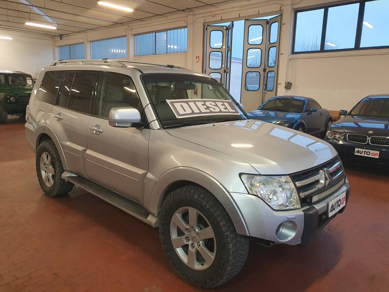 Mitsubishi Pajero 3.2 DI-D 16V 170cv 7p 2008