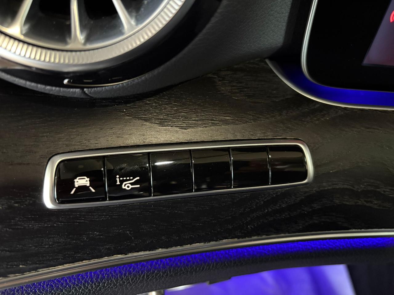 Mercedes-benz E 220 d Auto Business Sport