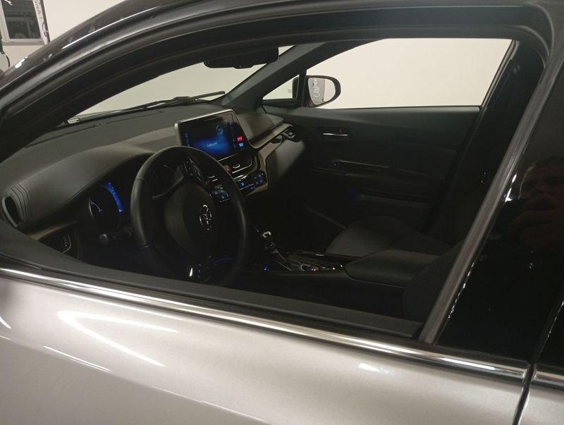 Toyota C-HR C-HR 1.8 Hybrid E-CVT Style