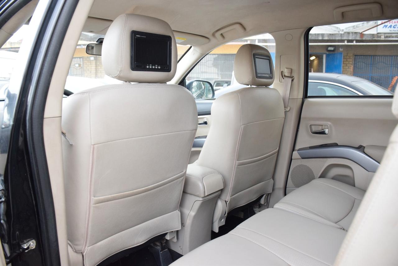 Citroen C-Crosser 4X4 - 7 POSTI 2.2HDi 160CV 6M Exclusive PELLE CLIMA CRUISE SENSORI OC