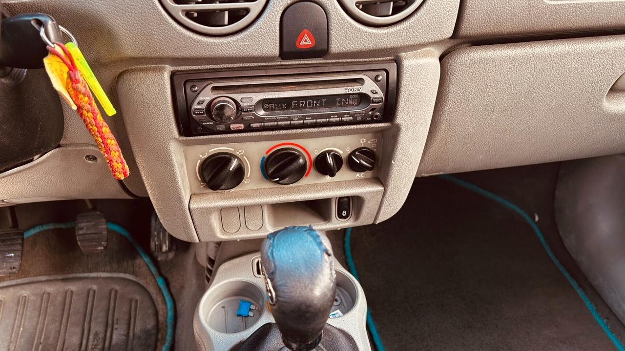 Renault Kangoo 1.5 dCi/84CV 5p. Pampa Luxe