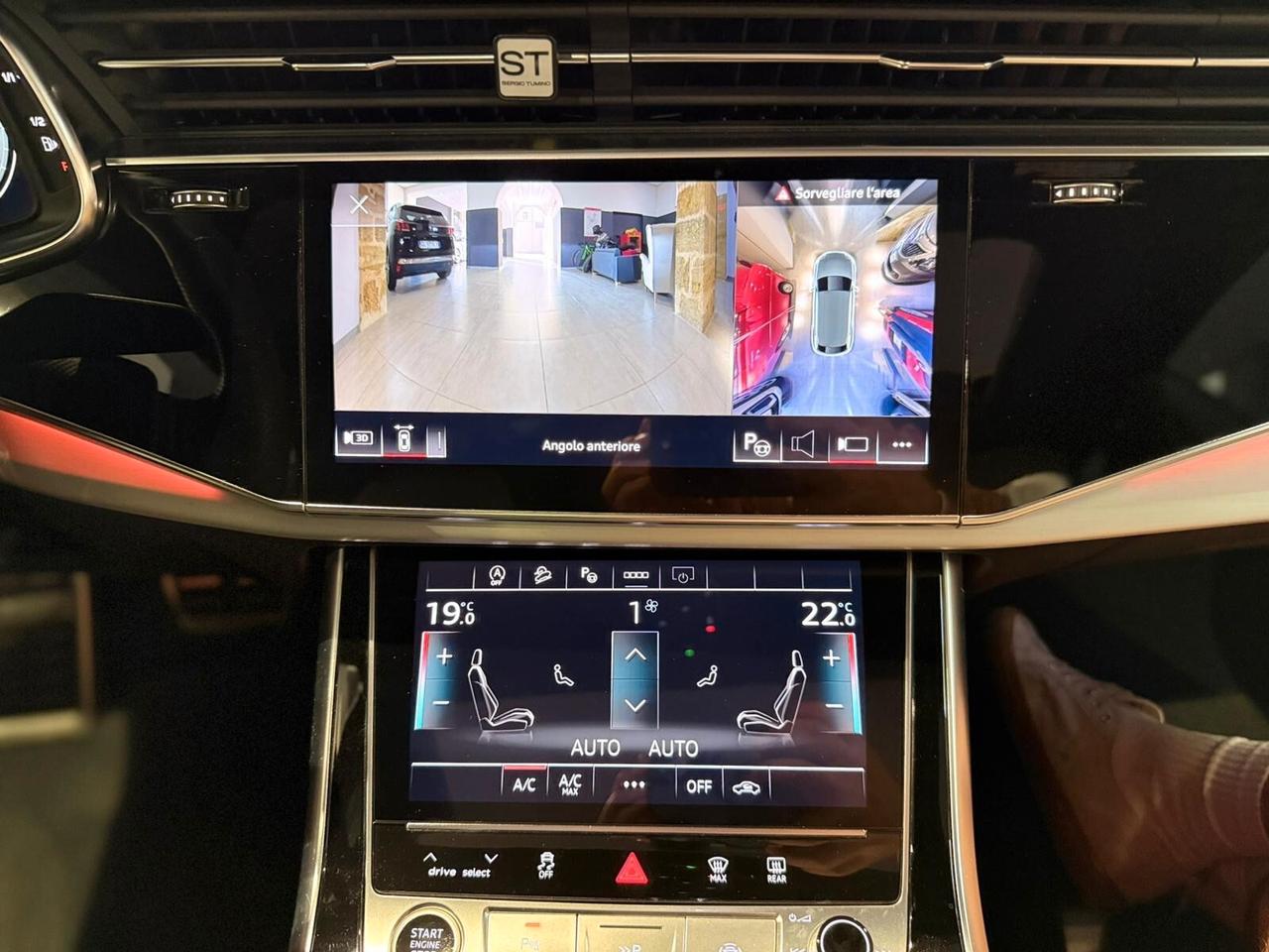 Audi Q8 45 TDI quattro tiptronic Sport