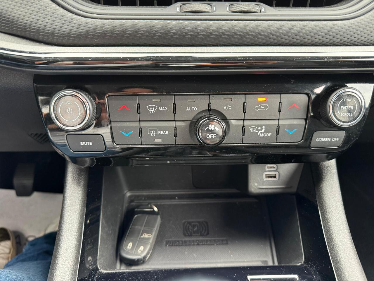 Jeep Compass 1.6 Multijet II 2WD Night Eagle
