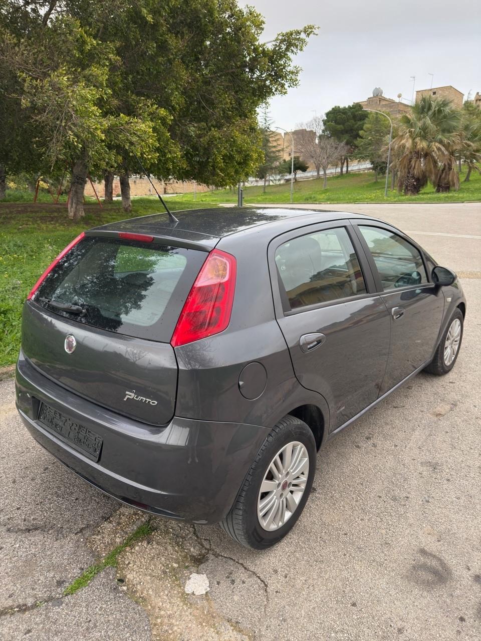 Fiat Grande Punto 1.9 MJT DPF 5 porte Sport