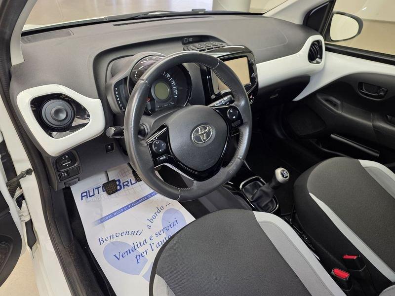 Toyota Aygo 1.0 VVT-i x-play
