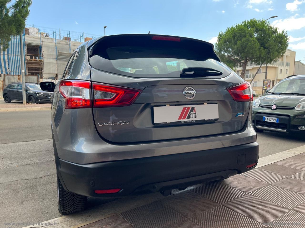 NISSAN Qashqai 1.5 dCi Acenta Premium GANCIO TRAINO