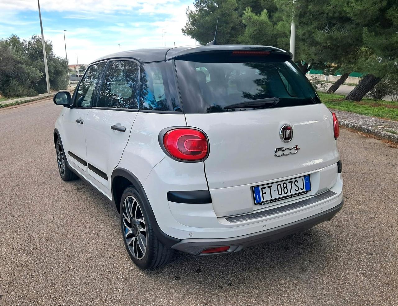Fiat 500L 1.6 Multijet 120 CV Mirror City Cross