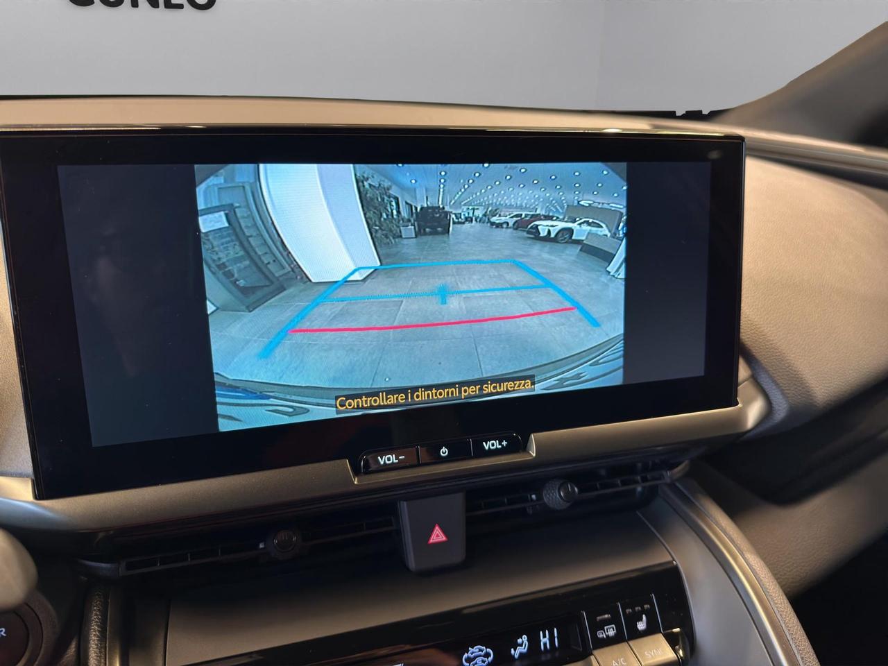 Toyota C-HR 2.0 phev Trend fwd e-cvt