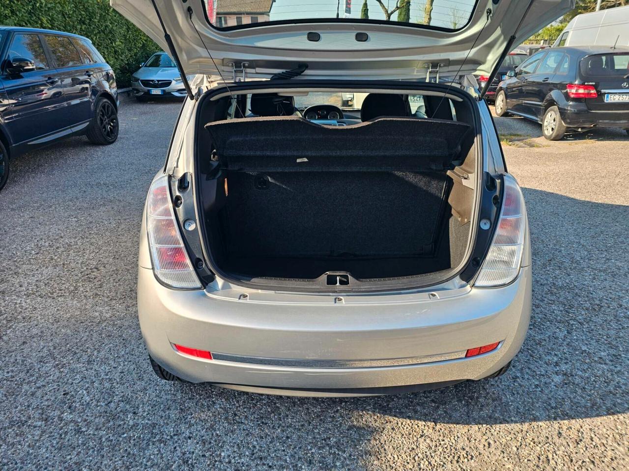 Lancia Ypsilon 1.2 Oro Bianco