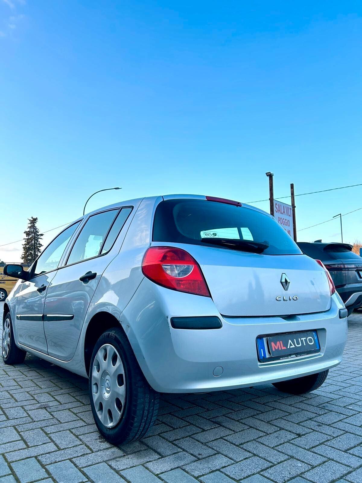 Renault Clio 1.2 16V 5 porte Dynamique - ok neopatentato