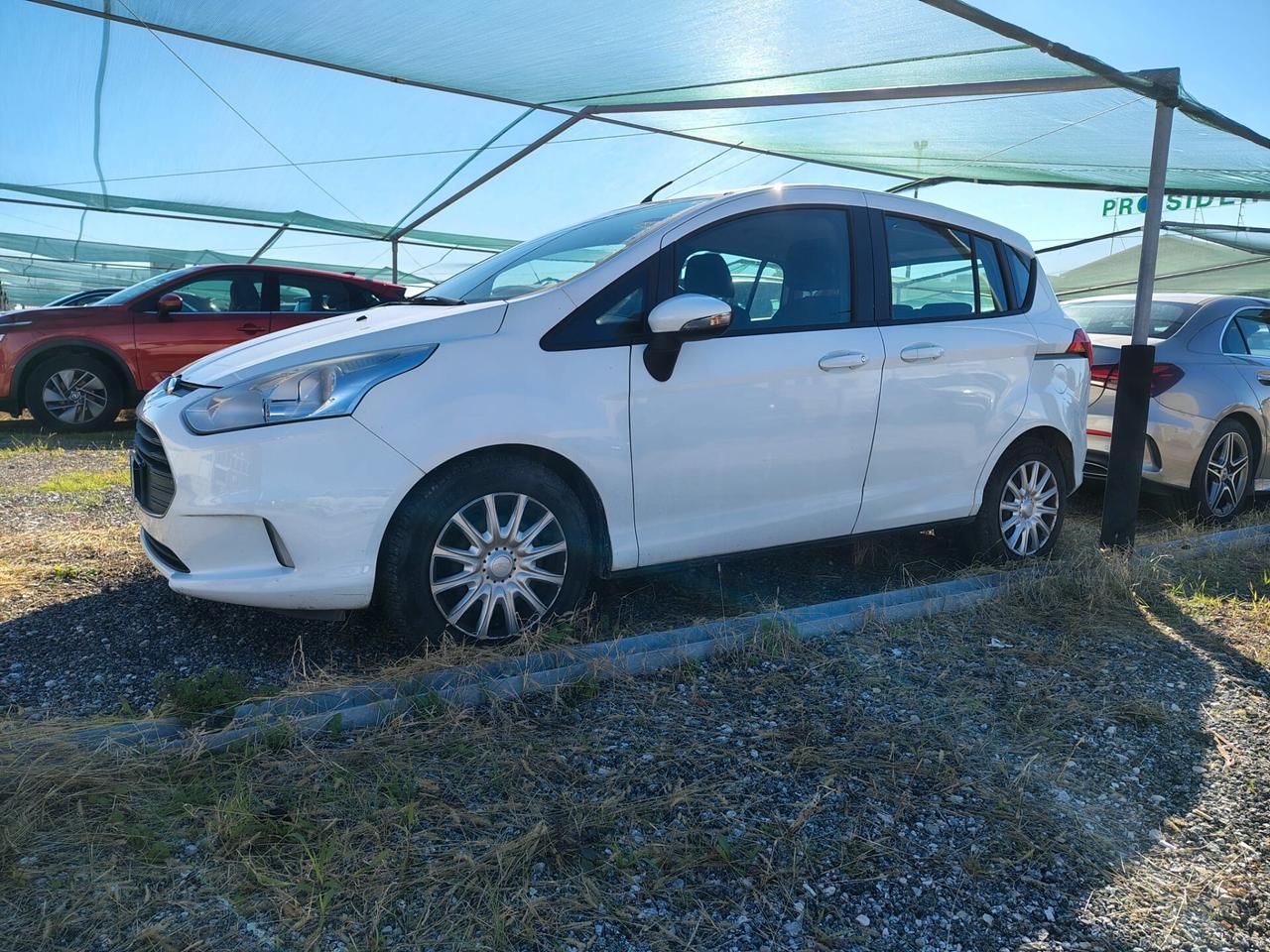 Ford B-Max 1.5 TDCi 75 CV Titanium