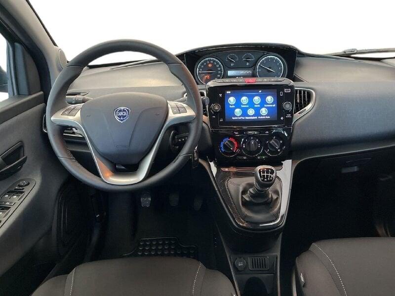 Lancia Ypsilon III 2021 1.0 firefly hybrid Gold s&s 70cv